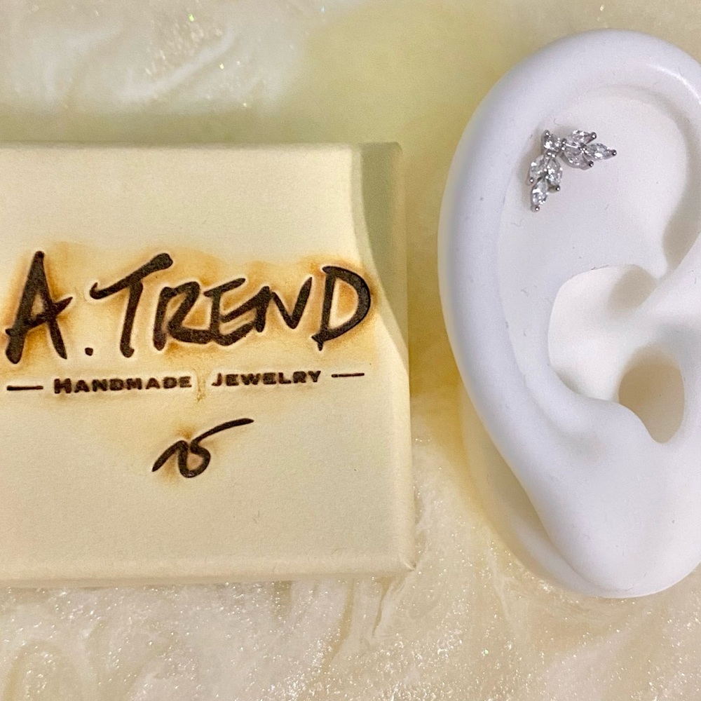 S925 sterling Silver Leaf Stud Earring
